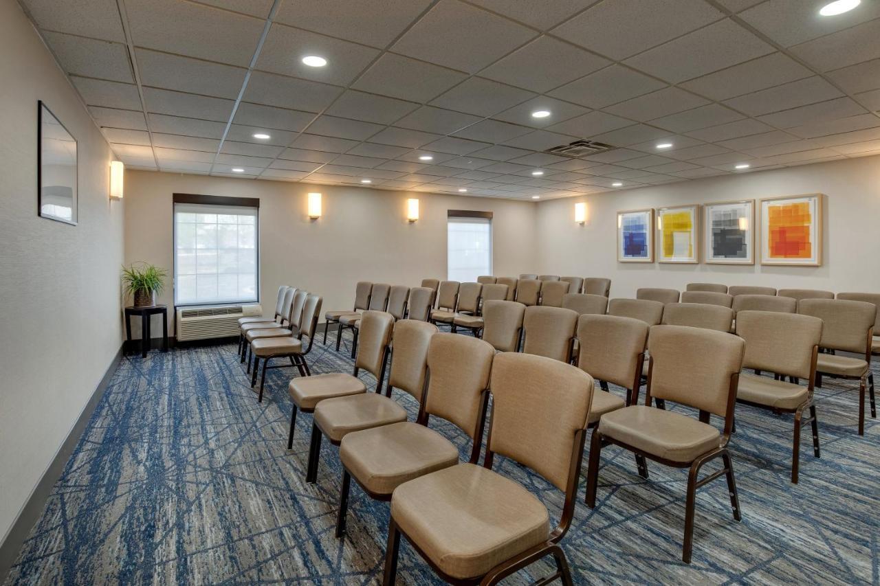 Holiday Inn Express I-95 Capitol Beltway - Largo By Ihg Екстериор снимка