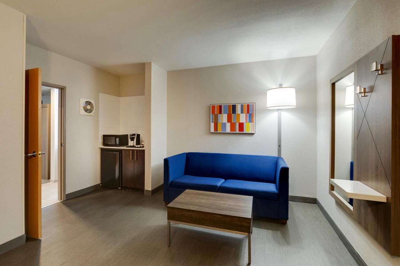 Holiday Inn Express I-95 Capitol Beltway - Largo By Ihg Екстериор снимка
