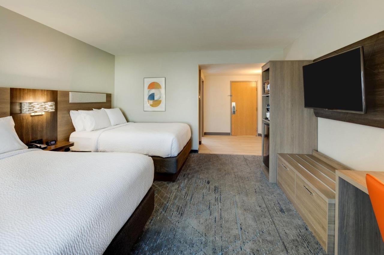 Holiday Inn Express I-95 Capitol Beltway - Largo By Ihg Екстериор снимка