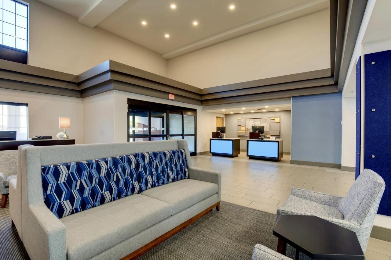 Holiday Inn Express I-95 Capitol Beltway - Largo By Ihg Екстериор снимка