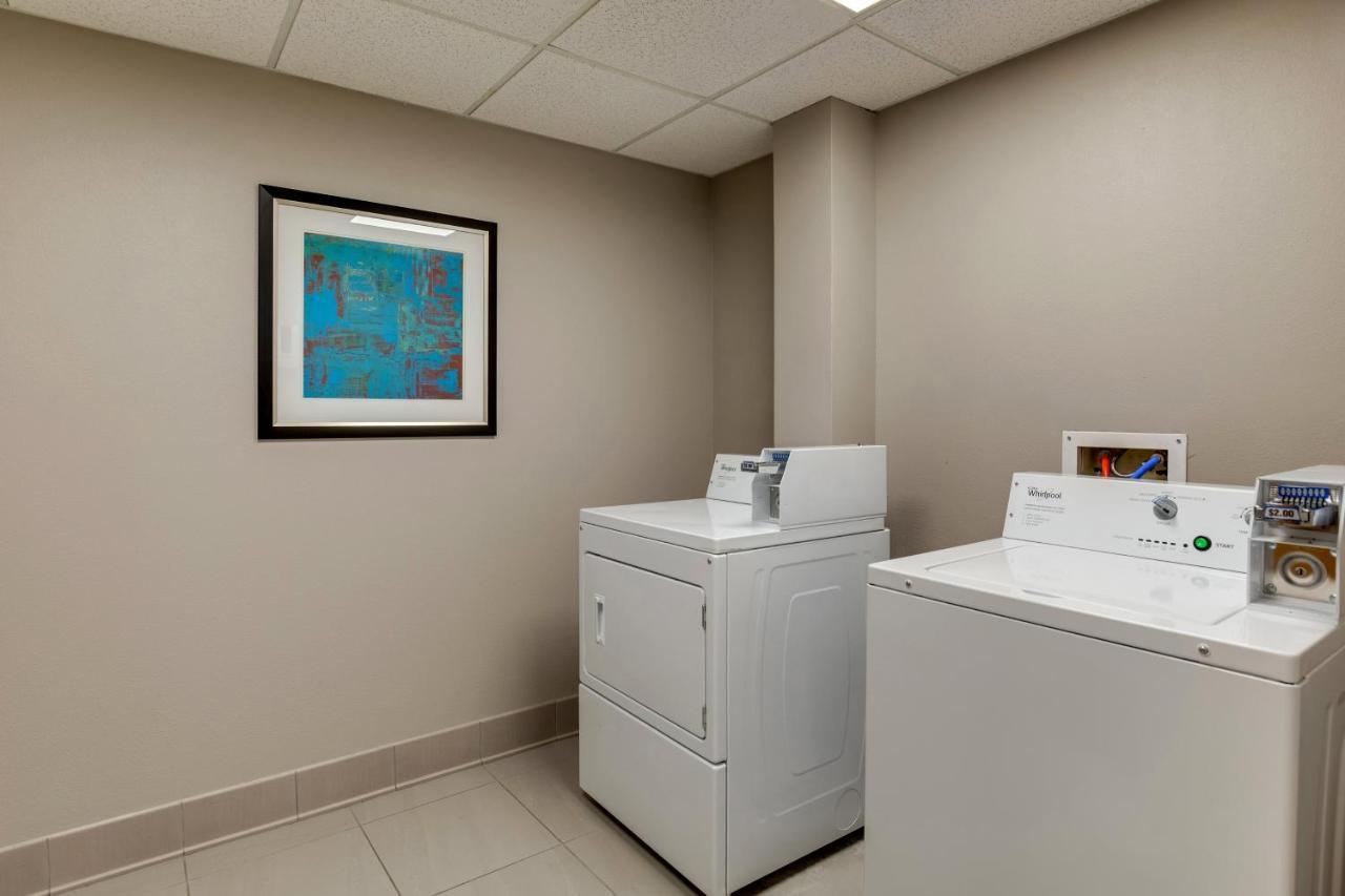 Holiday Inn Express I-95 Capitol Beltway - Largo By Ihg Екстериор снимка