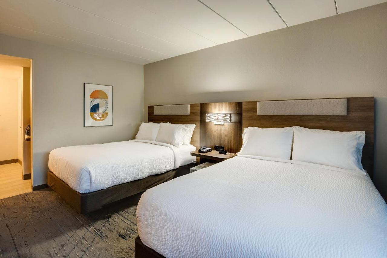 Holiday Inn Express I-95 Capitol Beltway - Largo By Ihg Екстериор снимка