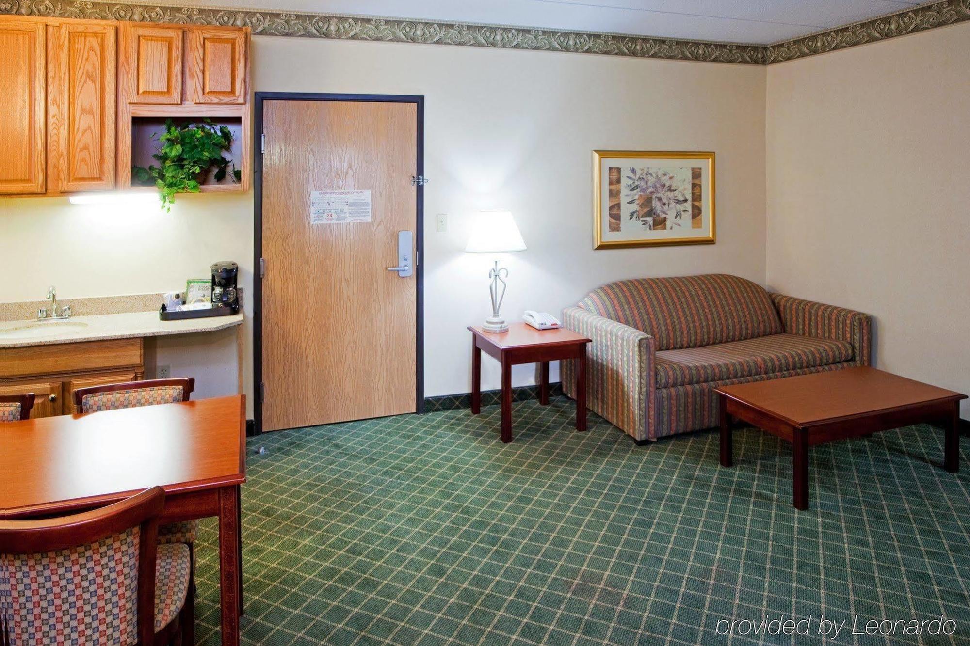 Holiday Inn Express I-95 Capitol Beltway - Largo By Ihg Стая снимка