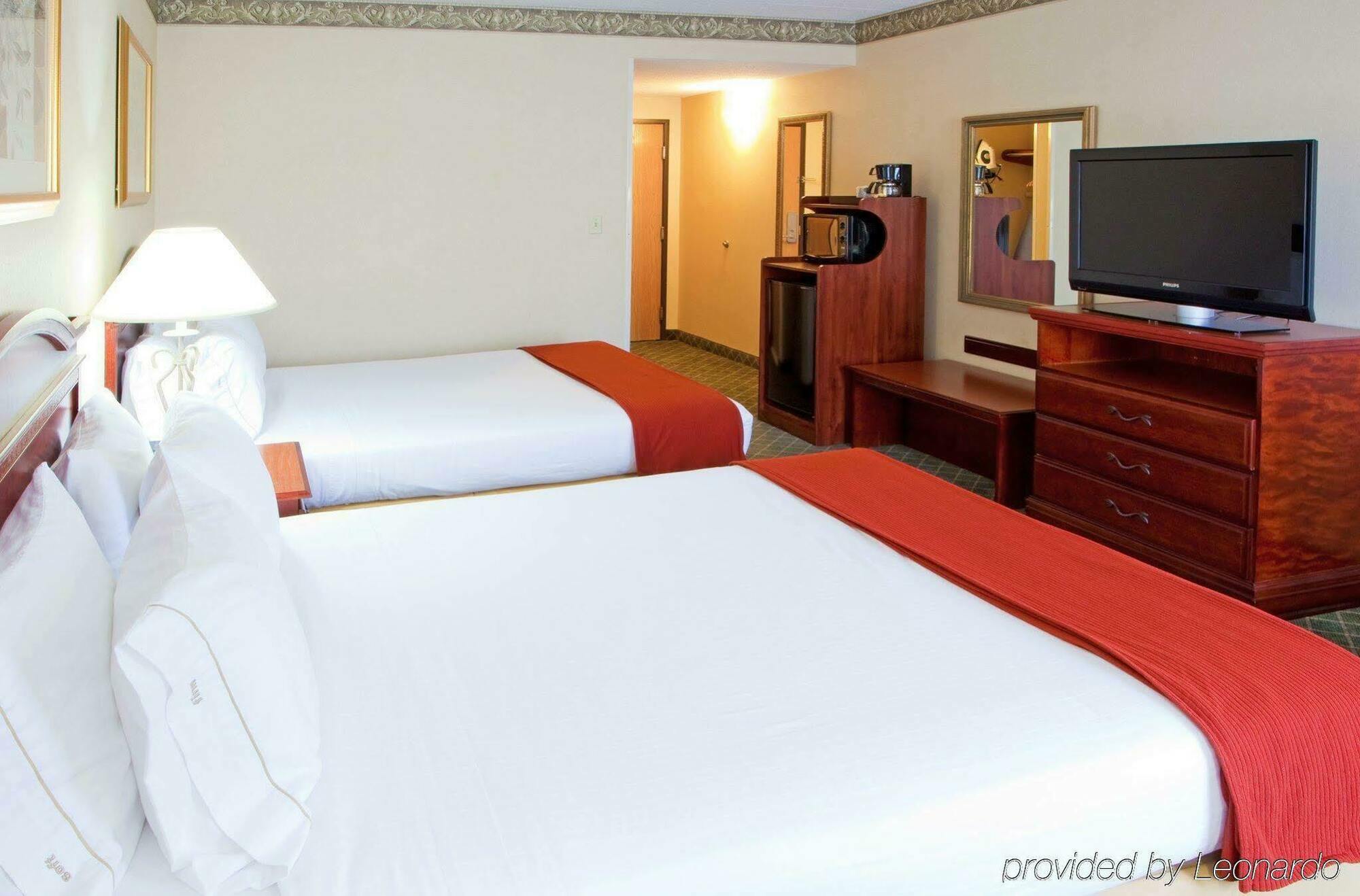 Holiday Inn Express I-95 Capitol Beltway - Largo By Ihg Екстериор снимка